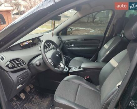Черный Рено Сценик, объемом двигателя 1.6 л и пробегом 248 тыс. км за 7700 $, фото 18 на Automoto.ua