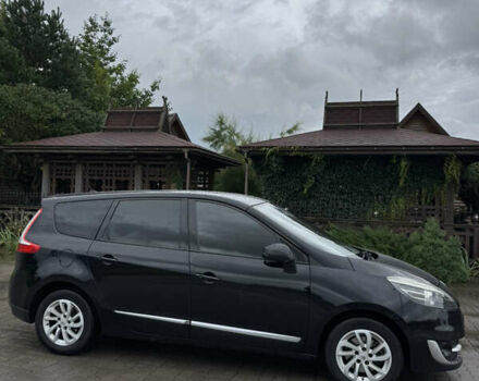 Черный Рено Сценик, объемом двигателя 1.46 л и пробегом 329 тыс. км за 7500 $, фото 1 на Automoto.ua