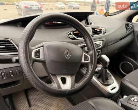 Черный Рено Сценик, объемом двигателя 1.5 л и пробегом 264 тыс. км за 8100 $, фото 9 на Automoto.ua