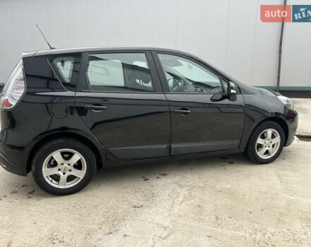 Рено Сценік 2012 у Вінниці на Automoto.ua Чорний Рено Сценік, об'ємом двигуна 1.6 л та пробігом 202 тис. км за 8700 $, фото 22 на Automoto.ua