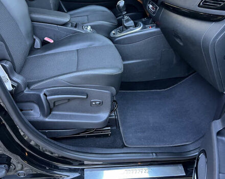 Чорний Рено Сценік, об'ємом двигуна 1.6 л та пробігом 213 тис. км за 8450 $, фото 31 на Automoto.ua