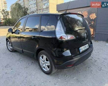 Чорний Рено Сценік, об'ємом двигуна 1.5 л та пробігом 260 тис. км за 7500 $, фото 5 на Automoto.ua