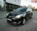 Чорний Рено Сценік, об'ємом двигуна 1.6 л та пробігом 280 тис. км за 9200 $, фото 1 на Automoto.ua