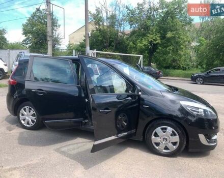 Чорний Рено Сценік, об'ємом двигуна 1.6 л та пробігом 252 тис. км за 7640 $, фото 21 на Automoto.ua
