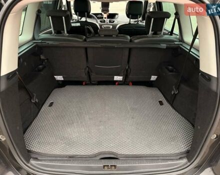 Черный Рено Сценик, объемом двигателя 1.5 л и пробегом 264 тыс. км за 8100 $, фото 24 на Automoto.ua