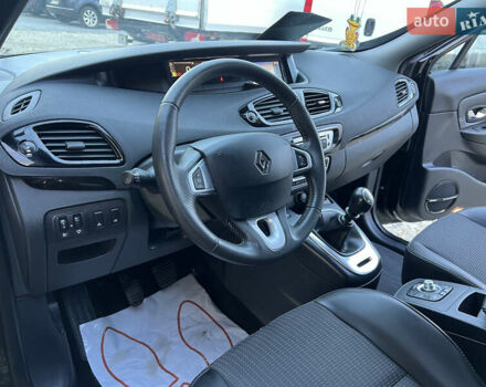 Чорний Рено Сценік, об'ємом двигуна 1.6 л та пробігом 213 тис. км за 8450 $, фото 25 на Automoto.ua