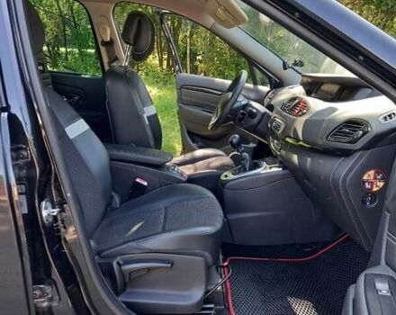 Чорний Рено Сценік, об'ємом двигуна 1.46 л та пробігом 305 тис. км за 8100 $, фото 22 на Automoto.ua