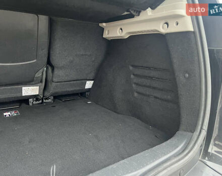 Черный Рено Сценик, объемом двигателя 1.6 л и пробегом 202 тыс. км за 8799 $, фото 41 на Automoto.ua