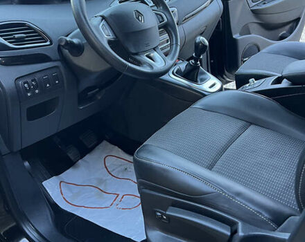 Чорний Рено Сценік, об'ємом двигуна 1.6 л та пробігом 213 тис. км за 8450 $, фото 27 на Automoto.ua