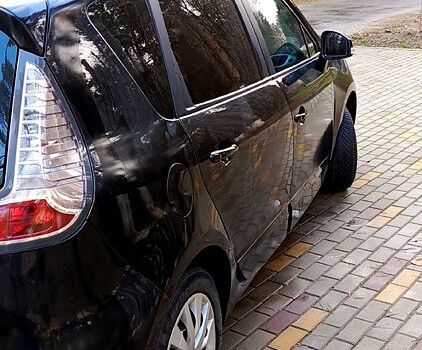 Черный Рено Сценик, объемом двигателя 1.5 л и пробегом 232 тыс. км за 7200 $, фото 5 на Automoto.ua