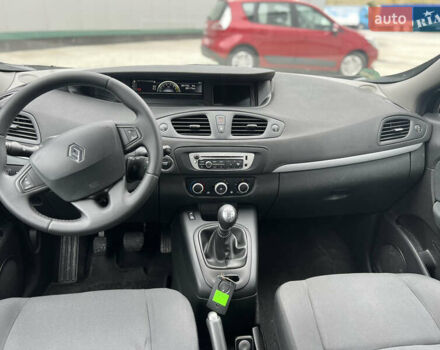 Рено Сценік 2012 у Вінниці на Automoto.ua Чорний Рено Сценік, об'ємом двигуна 1.6 л та пробігом 202 тис. км за 8700 $, фото 47 на Automoto.ua