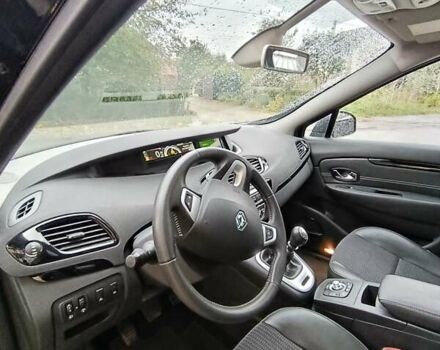 Черный Рено Сценик, объемом двигателя 1.6 л и пробегом 168 тыс. км за 9100 $, фото 22 на Automoto.ua