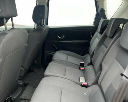 Рено Сценік 2012 у Вінниці на Automoto.ua Чорний Рено Сценік, об'ємом двигуна 1.6 л та пробігом 202 тис. км за 8700 $, фото 45 на Automoto.ua