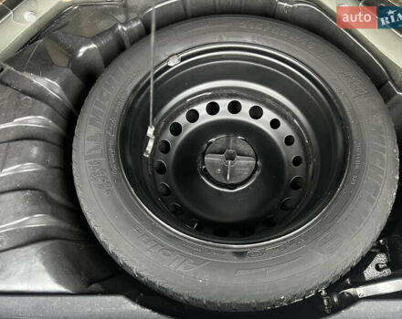 Черный Рено Сценик, объемом двигателя 1.6 л и пробегом 202 тыс. км за 8799 $, фото 43 на Automoto.ua