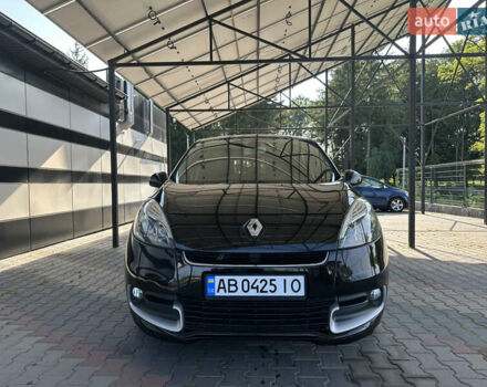 Черный Рено Сценик, объемом двигателя 1.5 л и пробегом 218 тыс. км за 7900 $, фото 1 на Automoto.ua