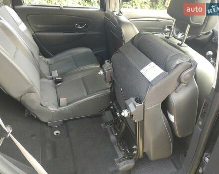 Черный Рено Сценик, объемом двигателя 1.5 л и пробегом 299 тыс. км за 8300 $, фото 12 на Automoto.ua