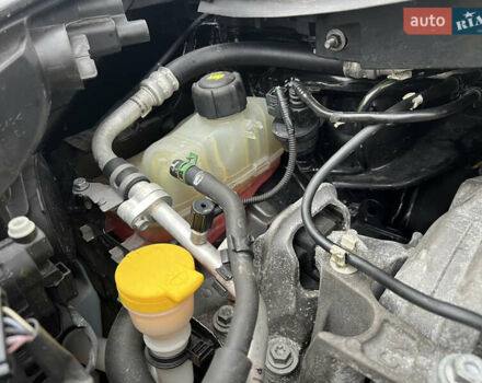 Черный Рено Сценик, объемом двигателя 1.6 л и пробегом 202 тыс. км за 8799 $, фото 57 на Automoto.ua