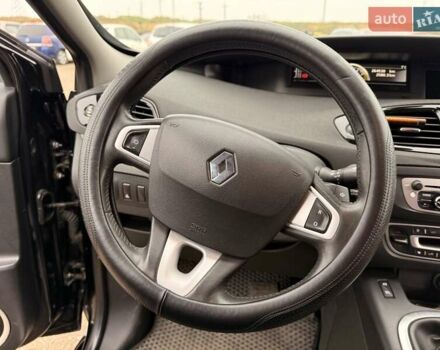Черный Рено Сценик, объемом двигателя 1.5 л и пробегом 264 тыс. км за 8100 $, фото 21 на Automoto.ua