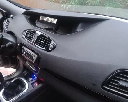 Черный Рено Сценик, объемом двигателя 1.6 л и пробегом 173 тыс. км за 9300 $, фото 13 на Automoto.ua