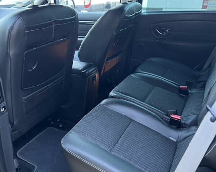 Чорний Рено Сценік, об'ємом двигуна 1.6 л та пробігом 213 тис. км за 8450 $, фото 41 на Automoto.ua