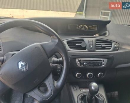 Черный Рено Сценик, объемом двигателя 1.5 л и пробегом 250 тыс. км за 7200 $, фото 5 на Automoto.ua