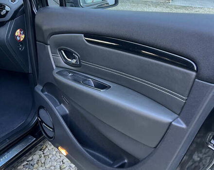 Чорний Рено Сценік, об'ємом двигуна 1.6 л та пробігом 213 тис. км за 8450 $, фото 35 на Automoto.ua