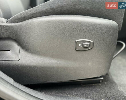 Рено Сценік 2012 у Вінниці на Automoto.ua Чорний Рено Сценік, об'ємом двигуна 1.6 л та пробігом 202 тис. км за 8700 $, фото 63 на Automoto.ua