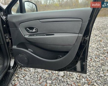 Черный Рено Сценик, объемом двигателя 1.6 л и пробегом 202 тыс. км за 8799 $, фото 49 на Automoto.ua