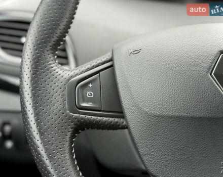 Черный Рено Сценик, объемом двигателя 1.6 л и пробегом 225 тыс. км за 9900 $, фото 94 на Automoto.ua