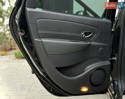 Черный Рено Сценик, объемом двигателя 1.6 л и пробегом 225 тыс. км за 9900 $, фото 84 на Automoto.ua