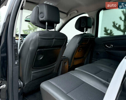 Черный Рено Сценик, объемом двигателя 1.6 л и пробегом 225 тыс. км за 9900 $, фото 71 на Automoto.ua