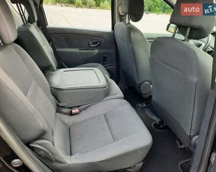 Черный Рено Сценик, объемом двигателя 1.6 л и пробегом 162 тыс. км за 8999 $, фото 97 на Automoto.ua