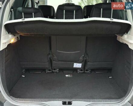 Черный Рено Сценик, объемом двигателя 1.6 л и пробегом 225 тыс. км за 9900 $, фото 91 на Automoto.ua