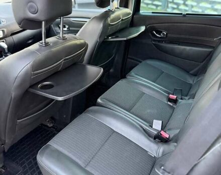 Рено Сценік 2013 у Києві на Automoto.ua Чорний Рено Сценік, об'ємом двигуна 1.5 л та пробігом 292 тис. км за 7200 $, фото 5 на Automoto.ua