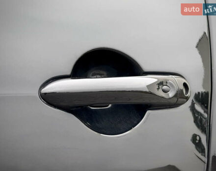 Черный Рено Сценик, объемом двигателя 1.6 л и пробегом 225 тыс. км за 9900 $, фото 17 на Automoto.ua