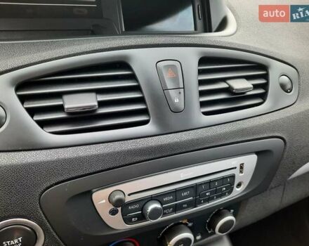 Черный Рено Сценик, объемом двигателя 1.6 л и пробегом 162 тыс. км за 8999 $, фото 64 на Automoto.ua