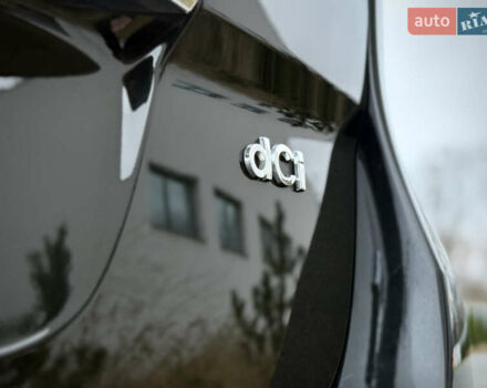 Черный Рено Сценик, объемом двигателя 1.6 л и пробегом 225 тыс. км за 9900 $, фото 44 на Automoto.ua