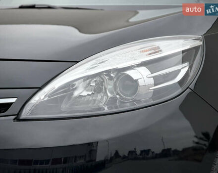 Черный Рено Сценик, объемом двигателя 1.6 л и пробегом 225 тыс. км за 9900 $, фото 38 на Automoto.ua