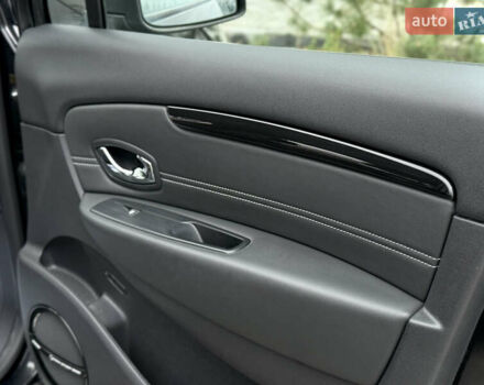 Черный Рено Сценик, объемом двигателя 1.6 л и пробегом 225 тыс. км за 9900 $, фото 87 на Automoto.ua