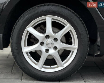 Черный Рено Сценик, объемом двигателя 1.6 л и пробегом 225 тыс. км за 9900 $, фото 54 на Automoto.ua