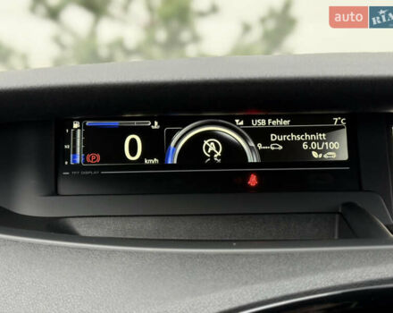 Черный Рено Сценик, объемом двигателя 1.6 л и пробегом 225 тыс. км за 9900 $, фото 102 на Automoto.ua