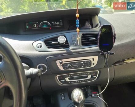 Черный Рено Сценик, объемом двигателя 1.5 л и пробегом 182 тыс. км за 8100 $, фото 31 на Automoto.ua