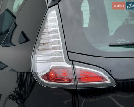 Черный Рено Сценик, объемом двигателя 1.6 л и пробегом 225 тыс. км за 9900 $, фото 41 на Automoto.ua