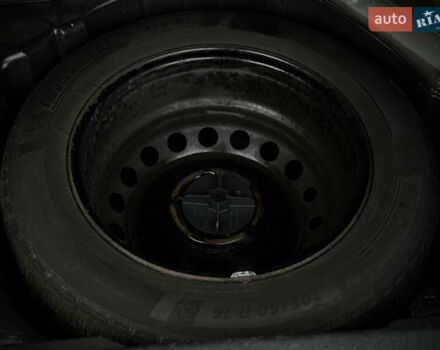 Черный Рено Сценик, объемом двигателя 1.6 л и пробегом 225 тыс. км за 9900 $, фото 92 на Automoto.ua