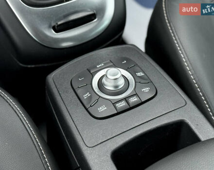 Черный Рено Сценик, объемом двигателя 1.6 л и пробегом 225 тыс. км за 9900 $, фото 64 на Automoto.ua