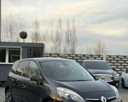 Рено Сценік 2013 у Києві на Automoto.ua Чорний Рено Сценік, об'ємом двигуна 1.5 л та пробігом 292 тис. км за 7200 $, фото 3 на Automoto.ua