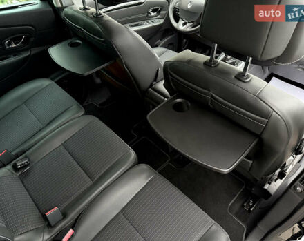 Черный Рено Сценик, объемом двигателя 1.6 л и пробегом 225 тыс. км за 9900 $, фото 79 на Automoto.ua