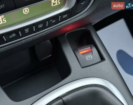 Черный Рено Сценик, объемом двигателя 1.6 л и пробегом 225 тыс. км за 9900 $, фото 100 на Automoto.ua