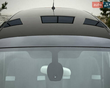 Черный Рено Сценик, объемом двигателя 1.6 л и пробегом 225 тыс. км за 9900 $, фото 45 на Automoto.ua