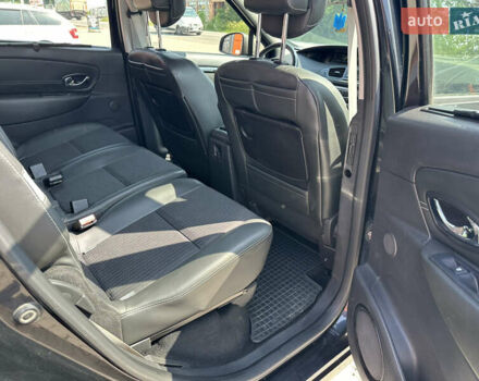 Черный Рено Сценик, объемом двигателя 1.5 л и пробегом 319 тыс. км за 9700 $, фото 9 на Automoto.ua